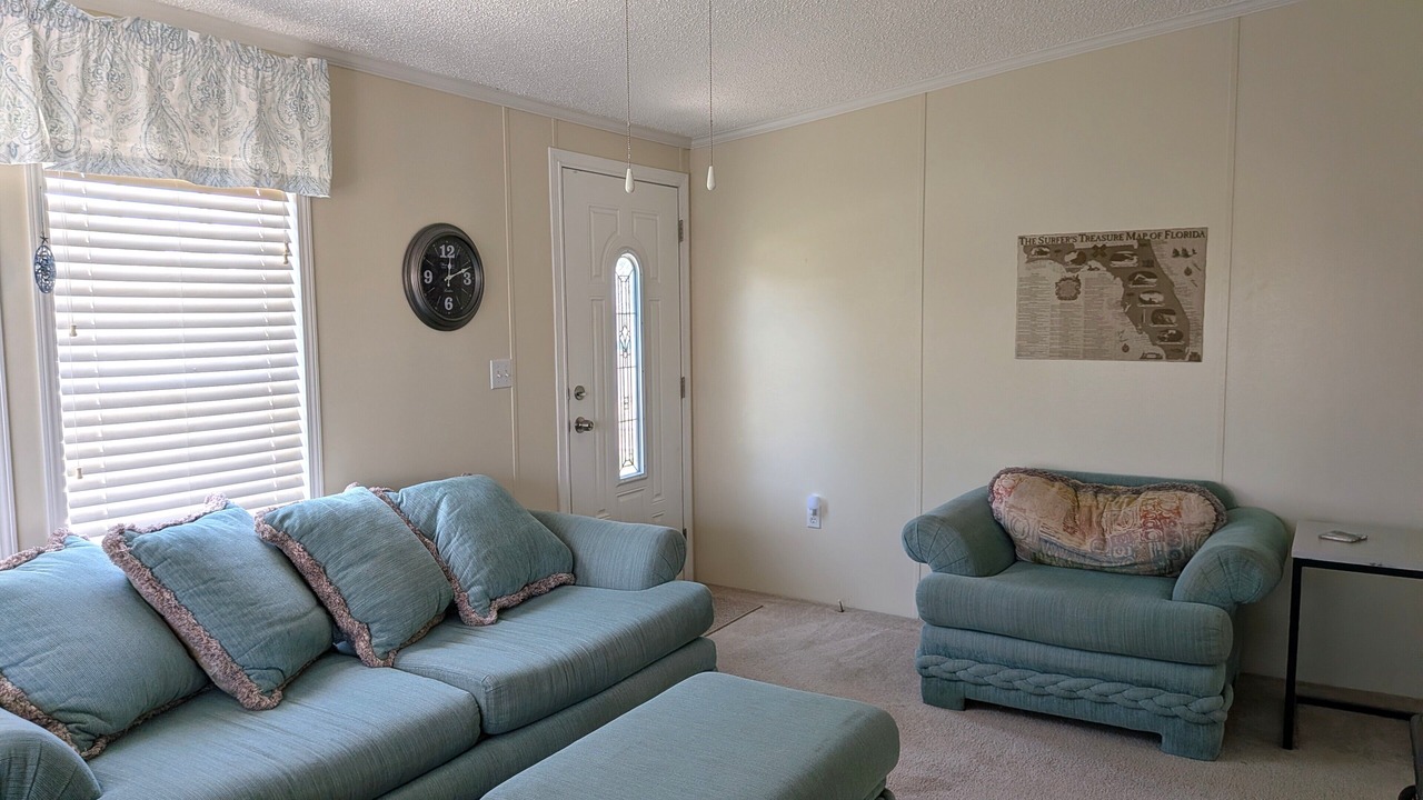 Photo of Livingroom in Roseland
