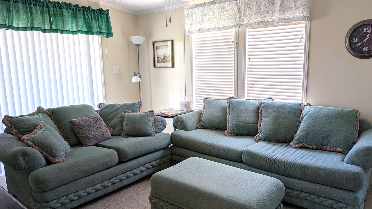 Photo of Livingroom in Roseland