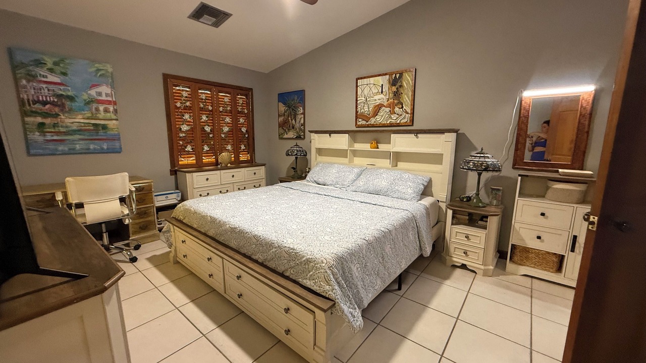 Photo of Bedroom in Cutthroat Harbor Estates