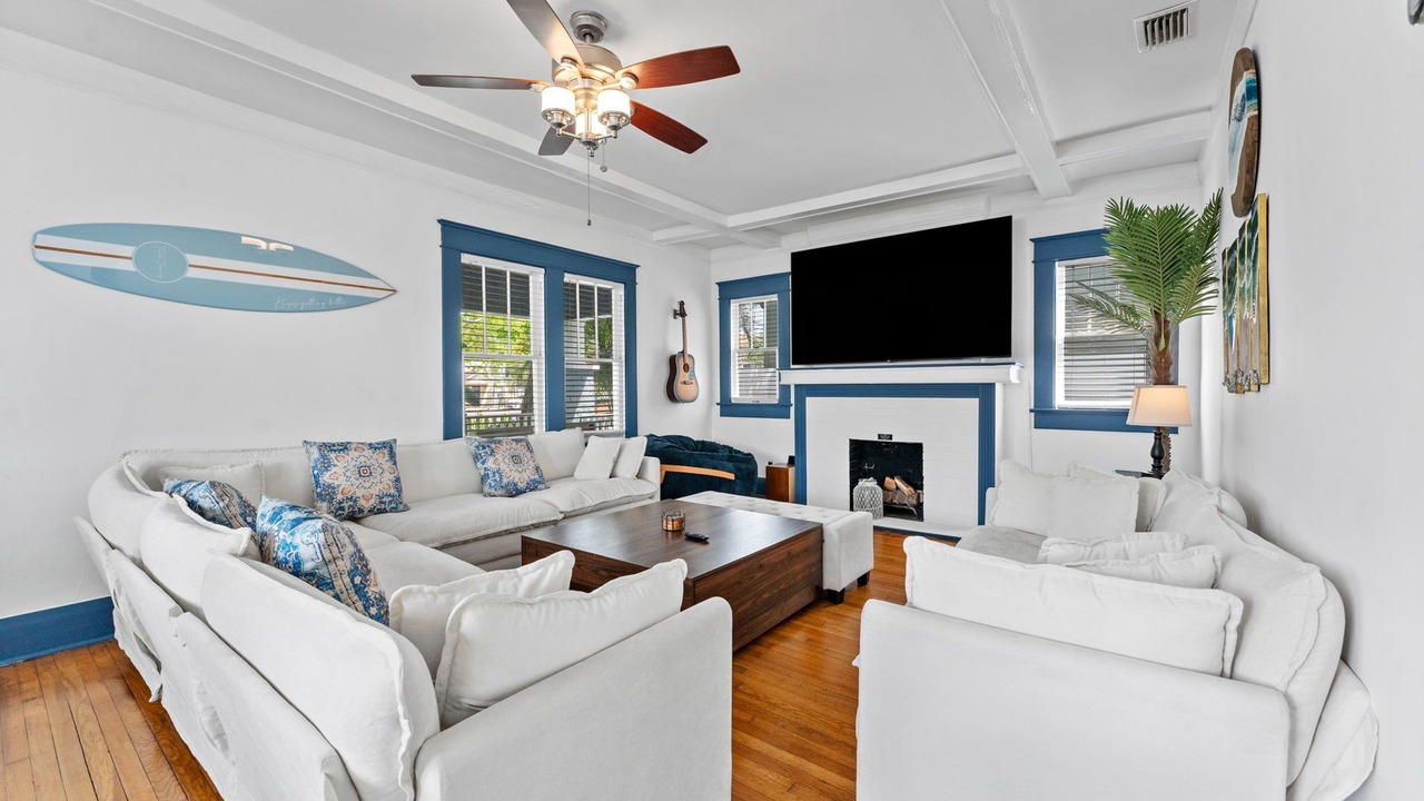Photo of Livingroom in SoHo