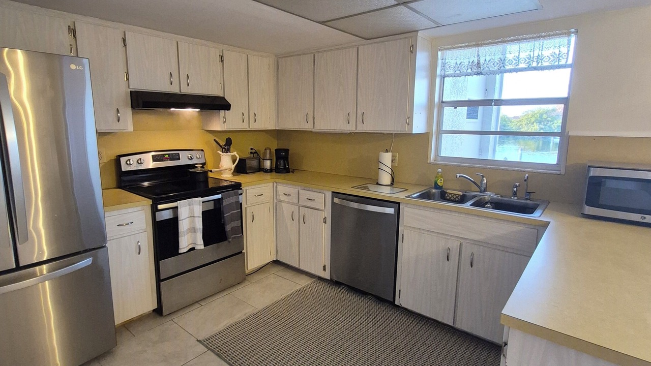 Photo of Kitchen in South Patrick Shores