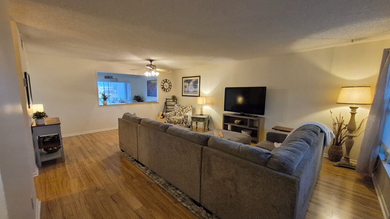 Photo of Livingroom in South Patrick Shores