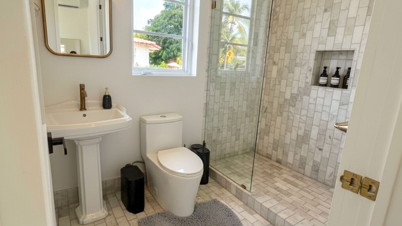 Photo of Bathroom in Northeast Miami