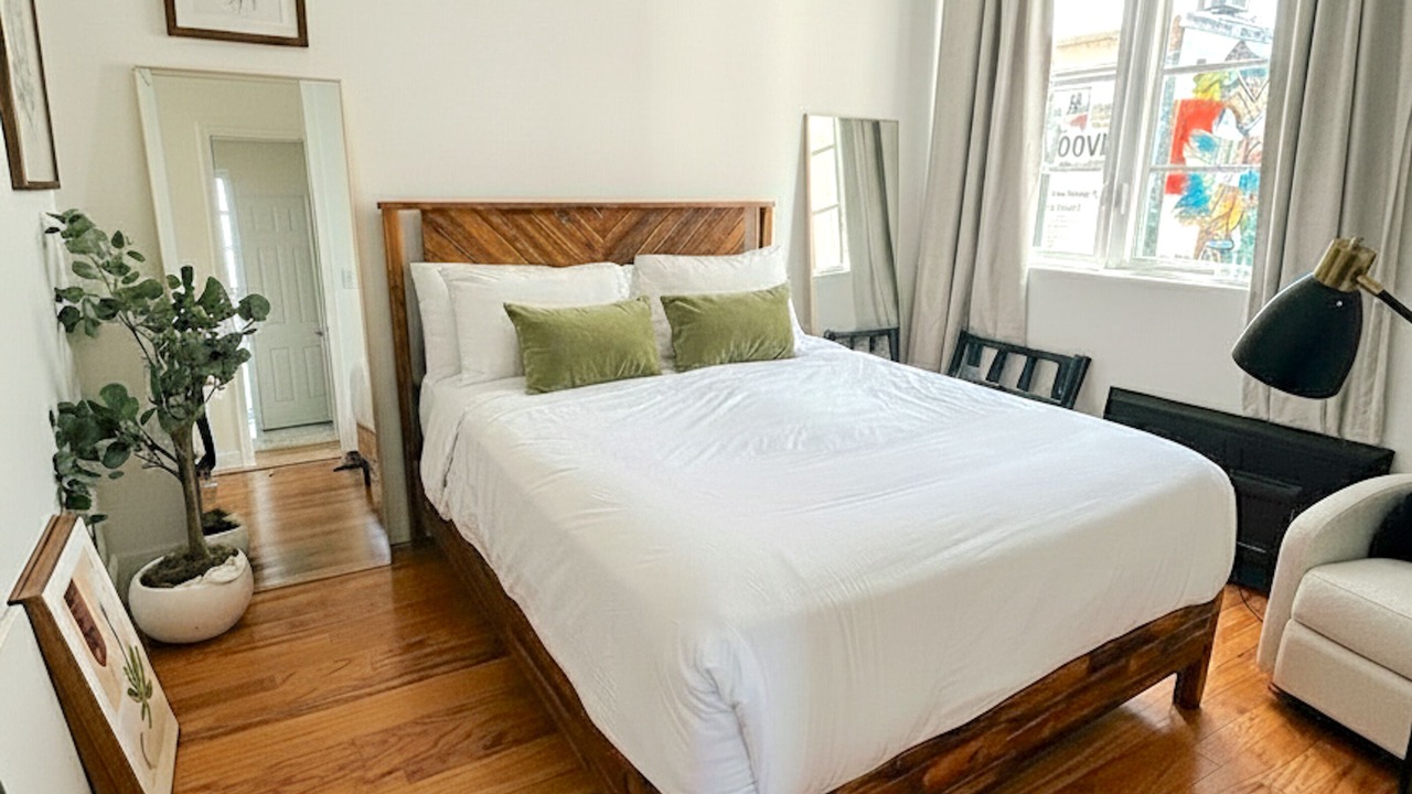 Photo of Bedroom in Northeast Miami