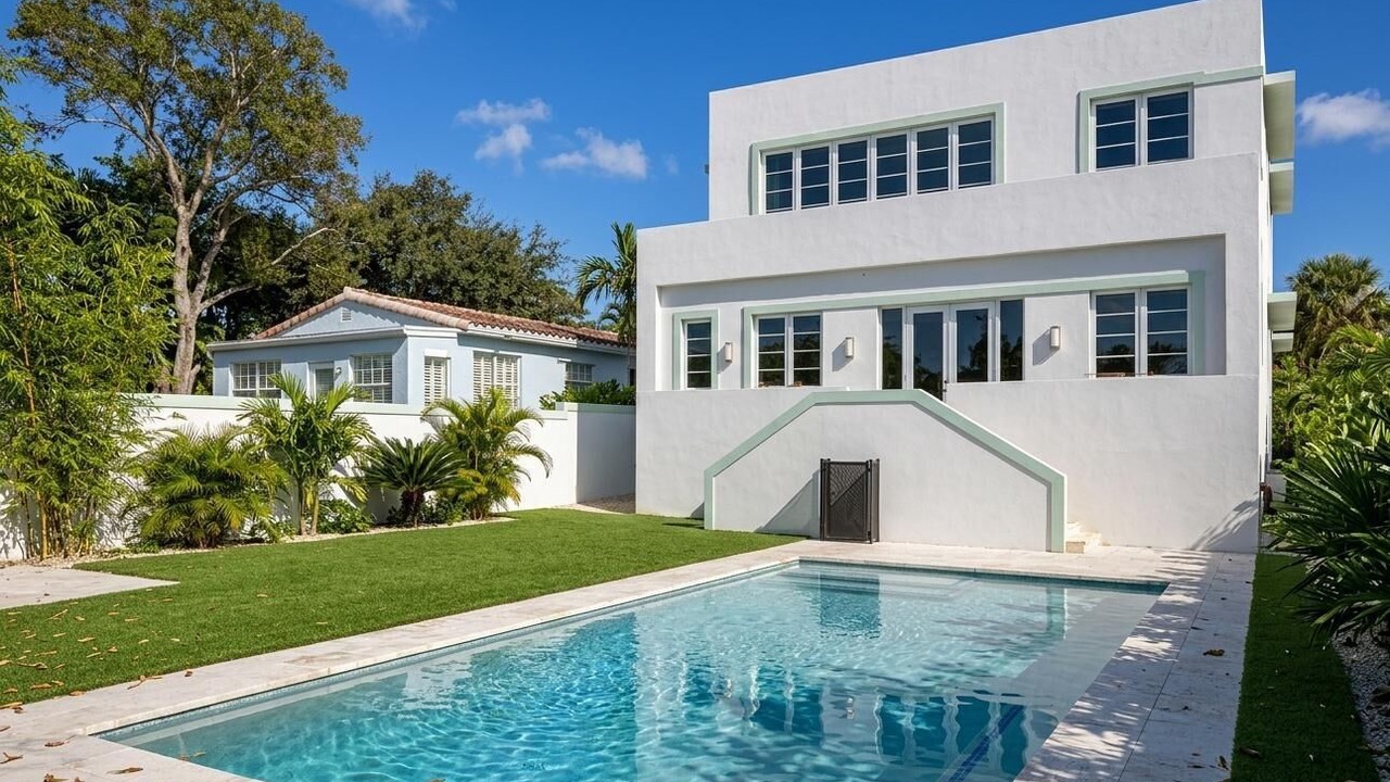 Photo of Outdoor in Northeast Miami