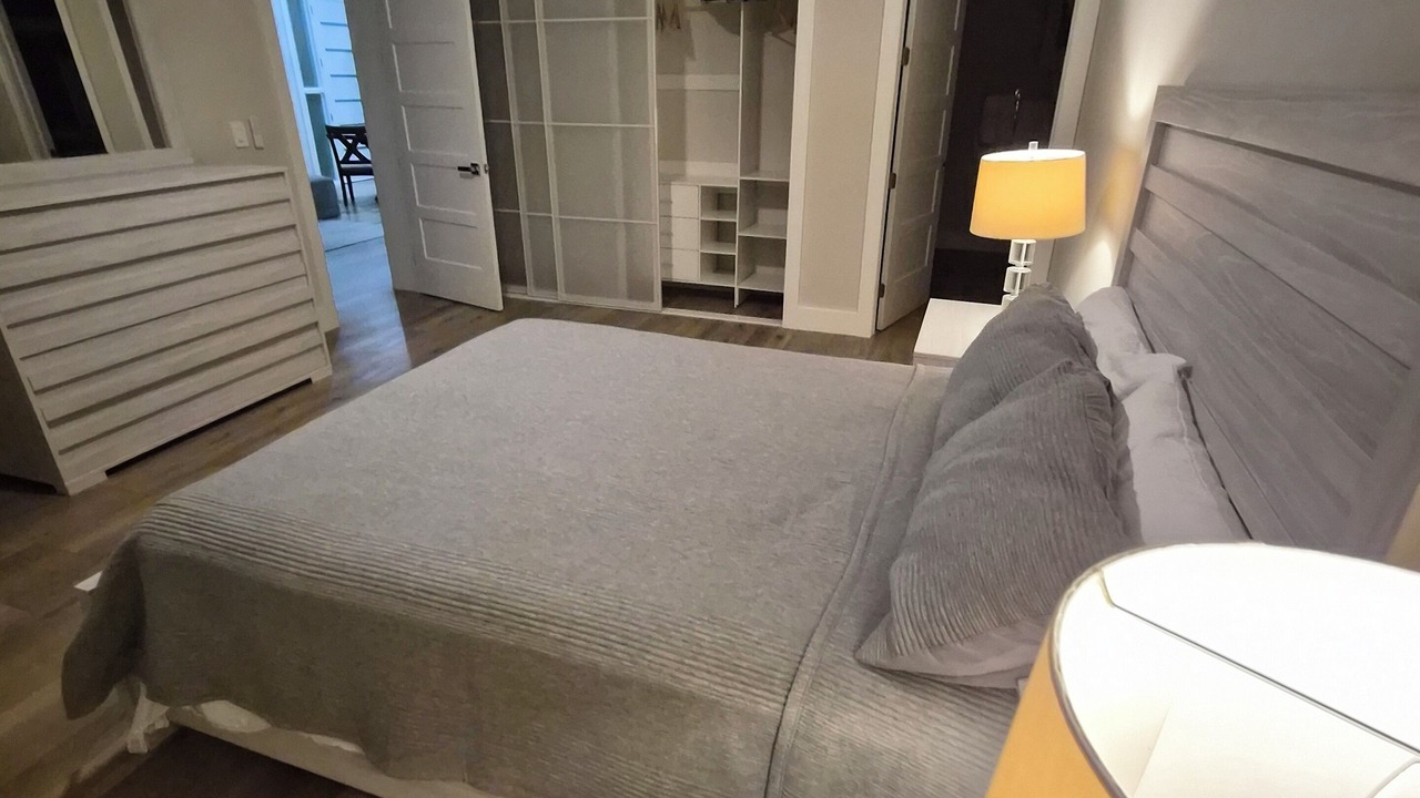 Photo of Bedroom in Golden Gate