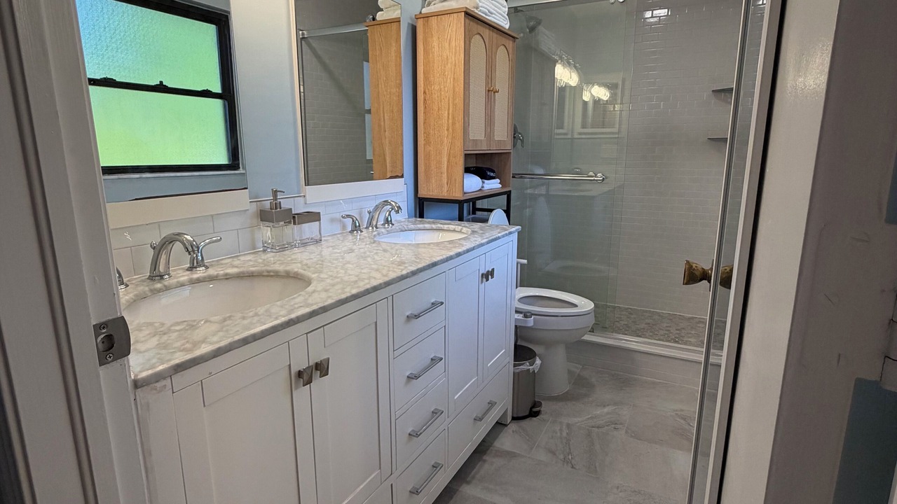 Photo of Bathroom in Bay Crest Park