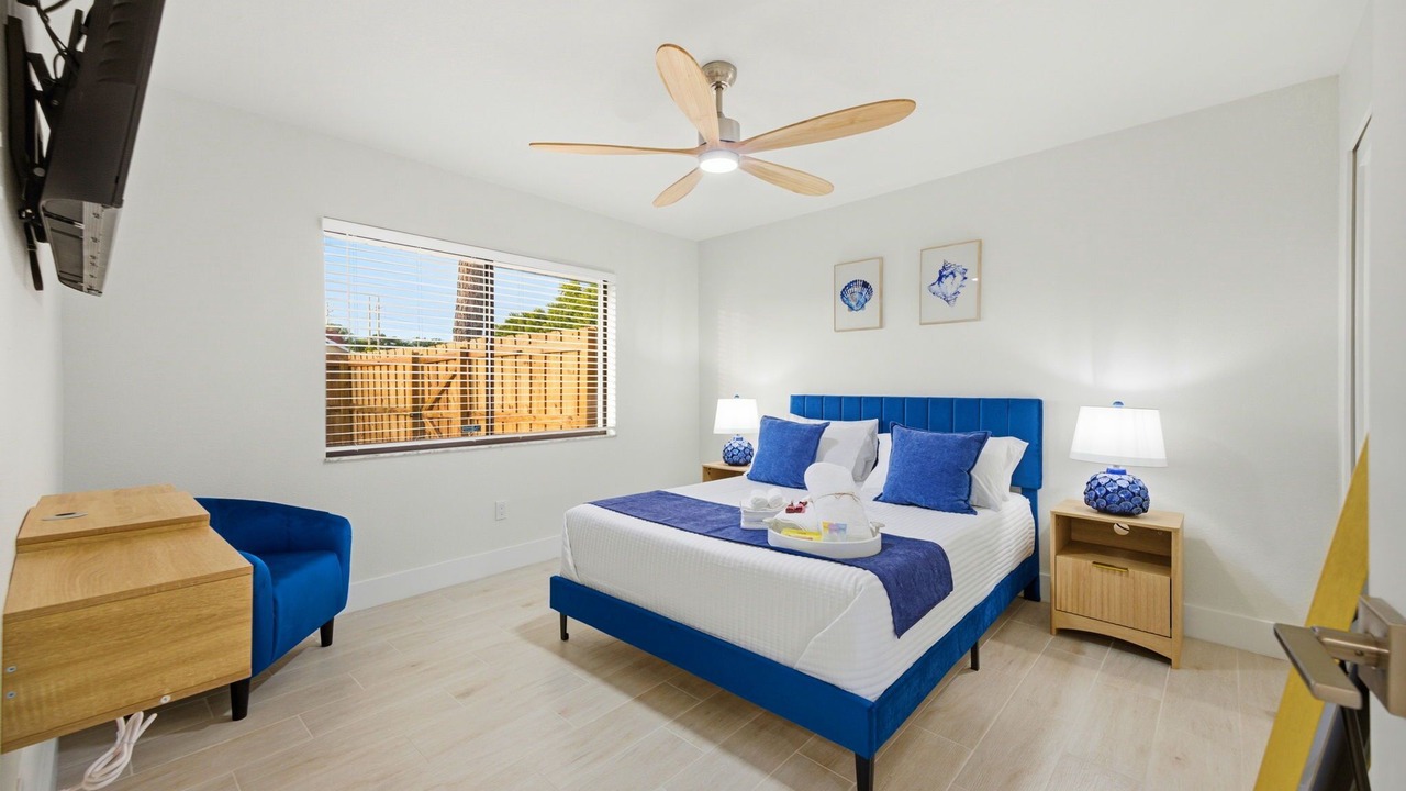 Photo of Bedroom in Lake Magdalene