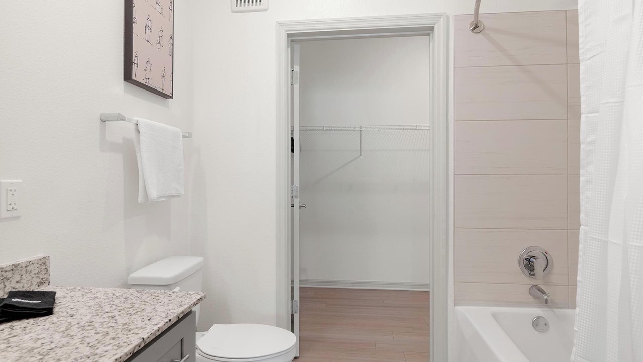 Photo of Bathroom in Lake Wales