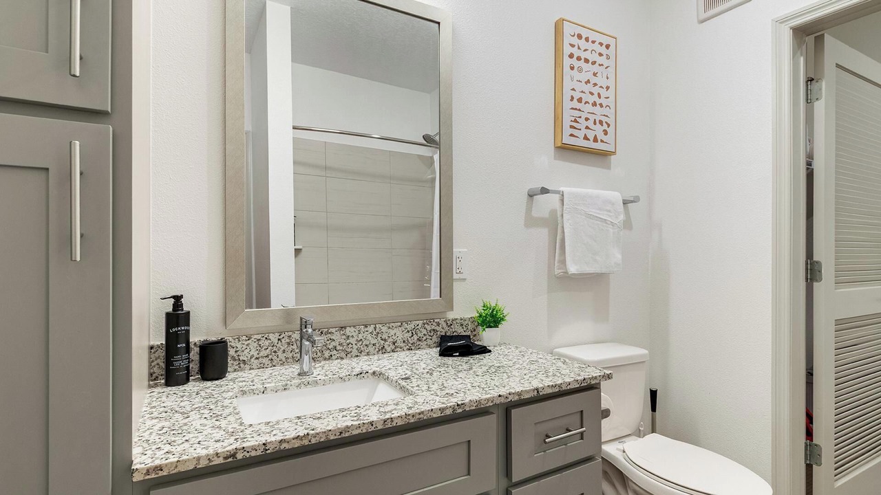 Photo of Bathroom in Lake Wales