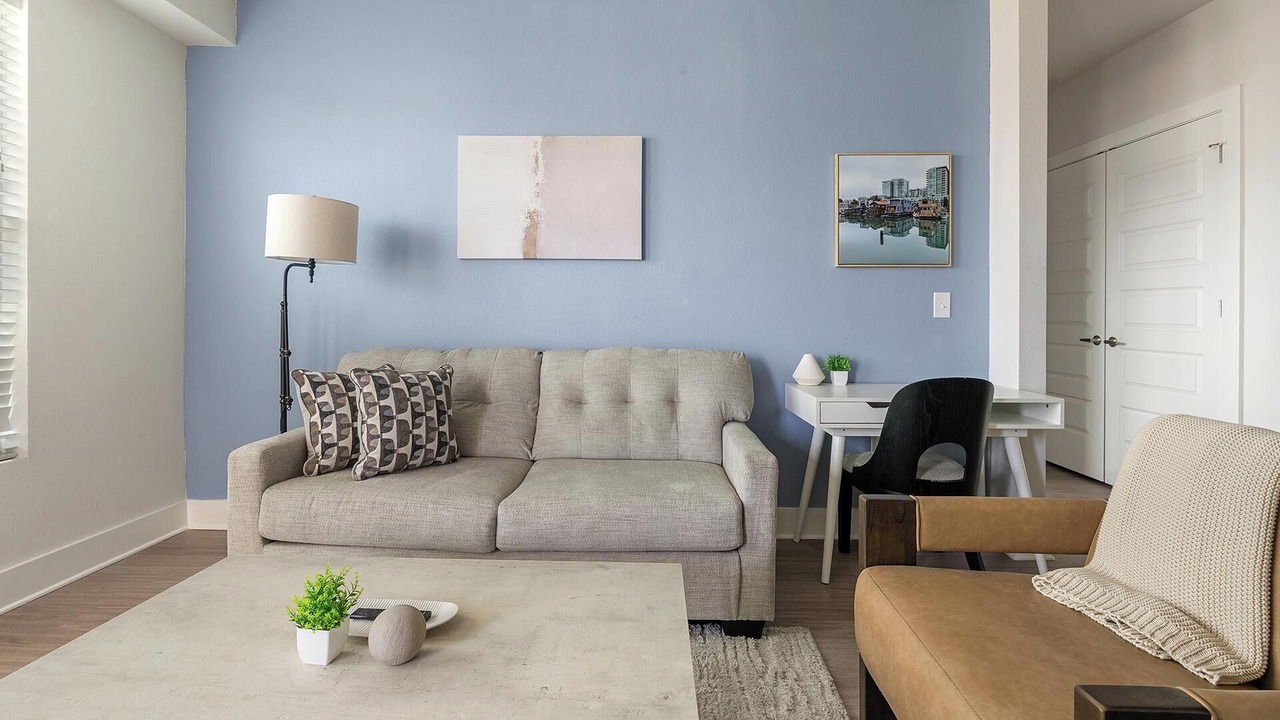 Photo of Livingroom in The Forum