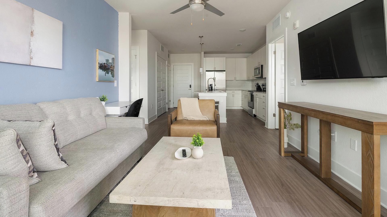 Photo of Livingroom in The Forum