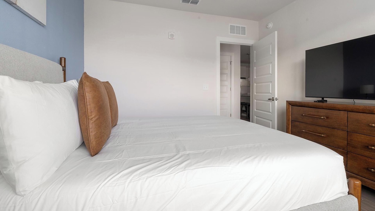 Photo of Bedroom in The Forum