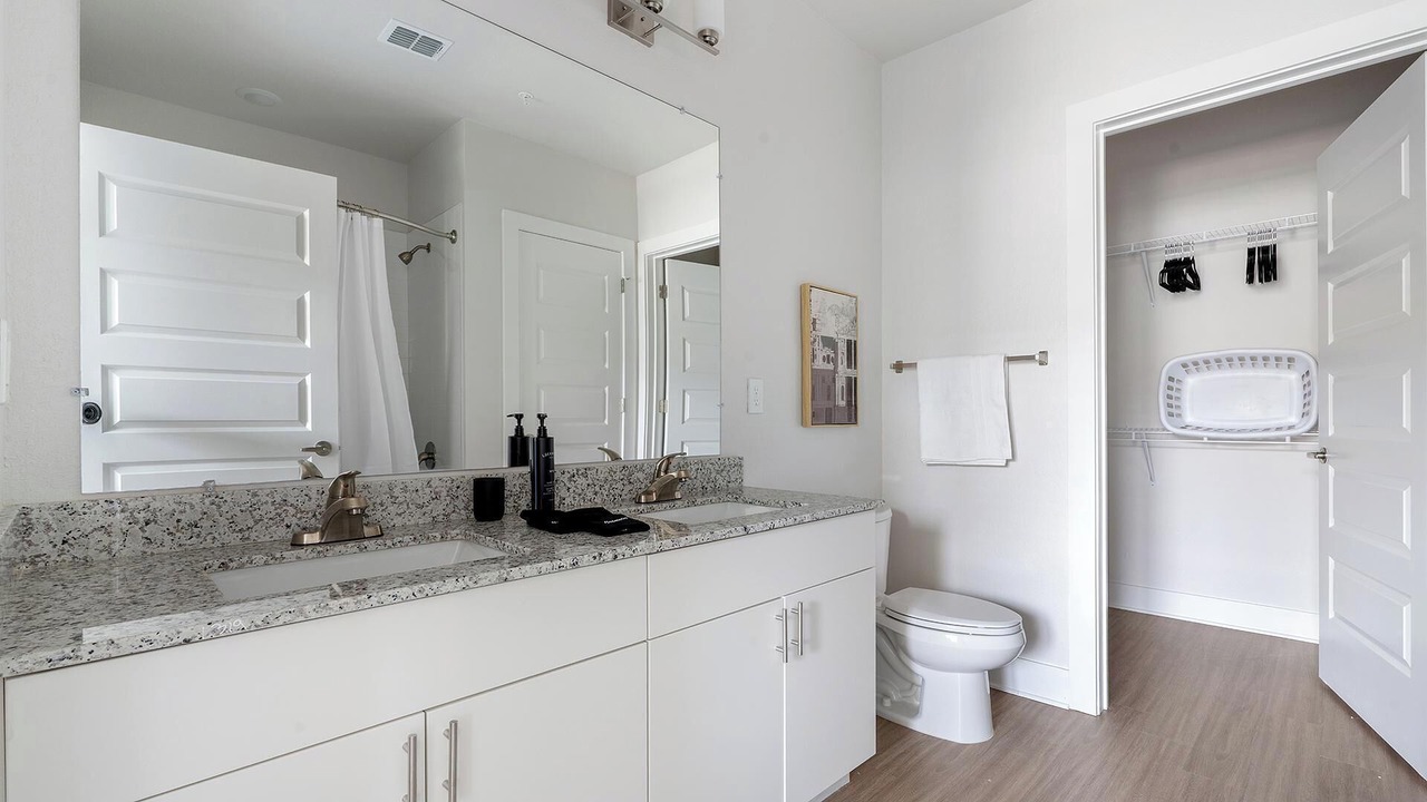 Photo of Bathroom in The Forum