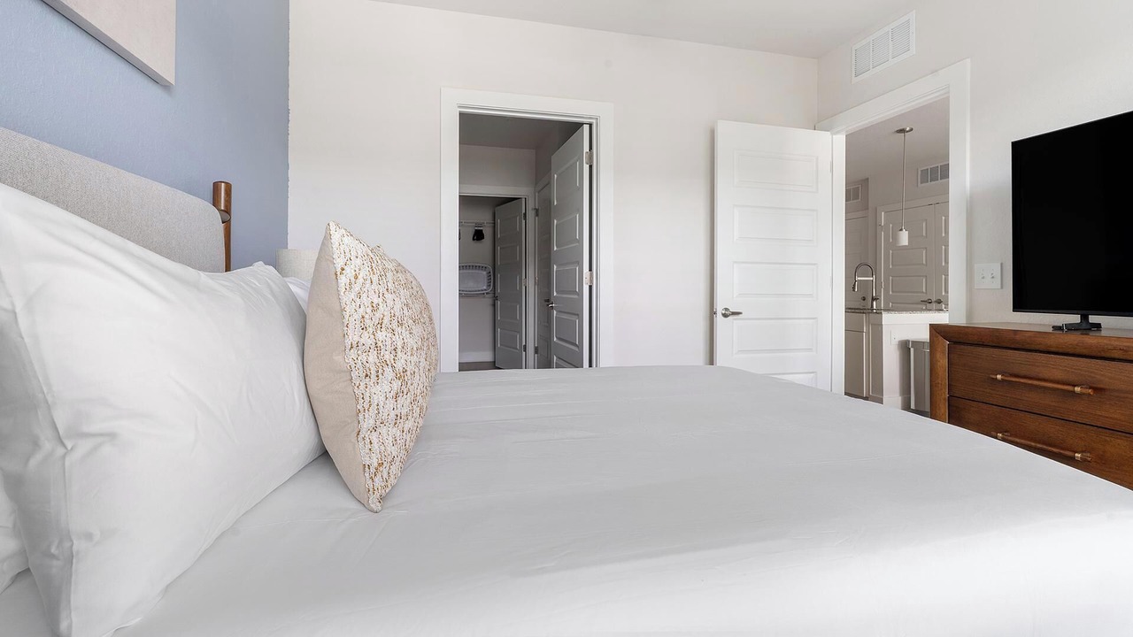 Photo of Bedroom in The Forum