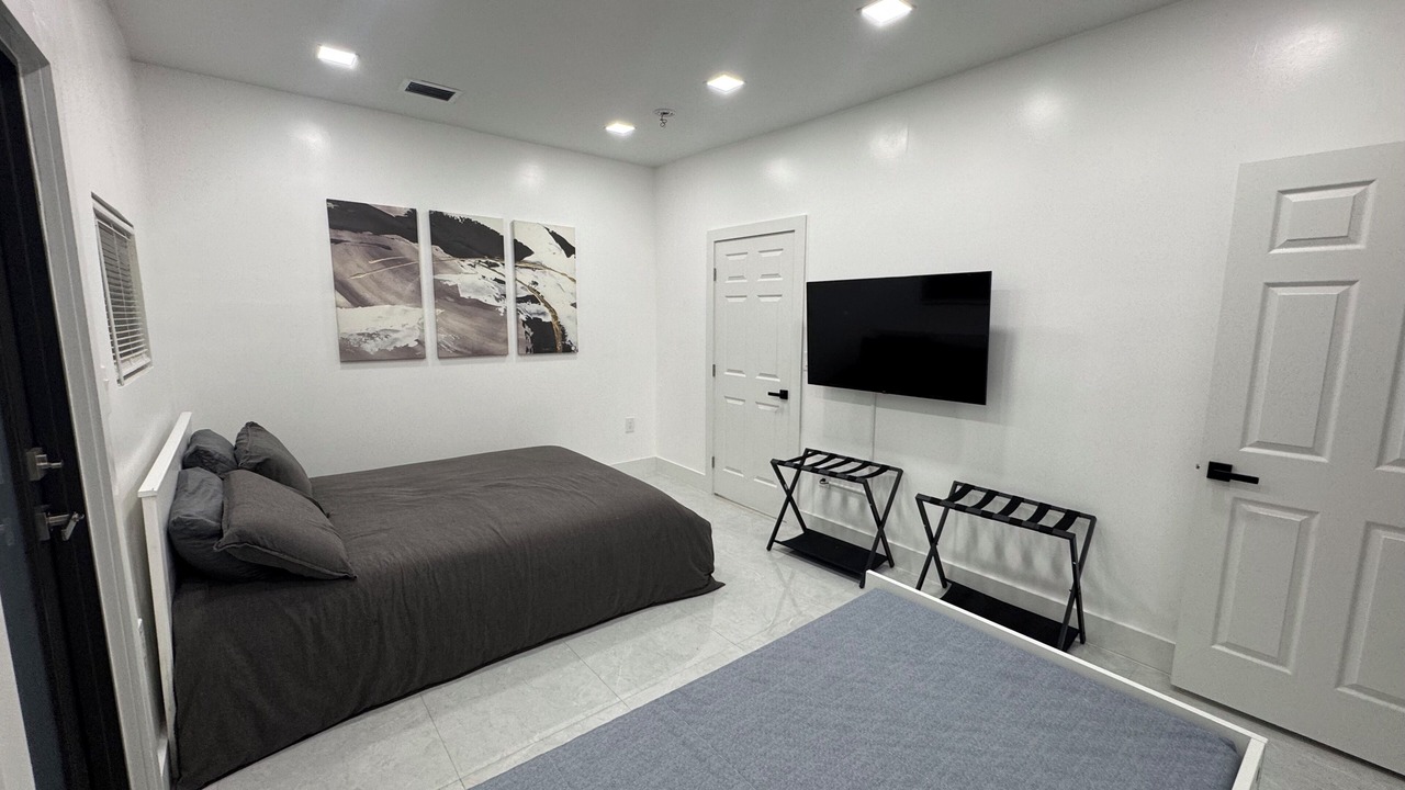 Photo of Bedroom in The Roads