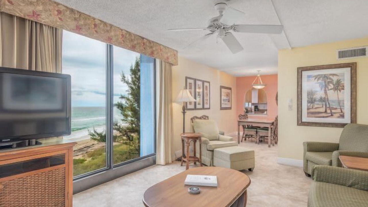 Photo of Livingroom in Hutchinson Island South