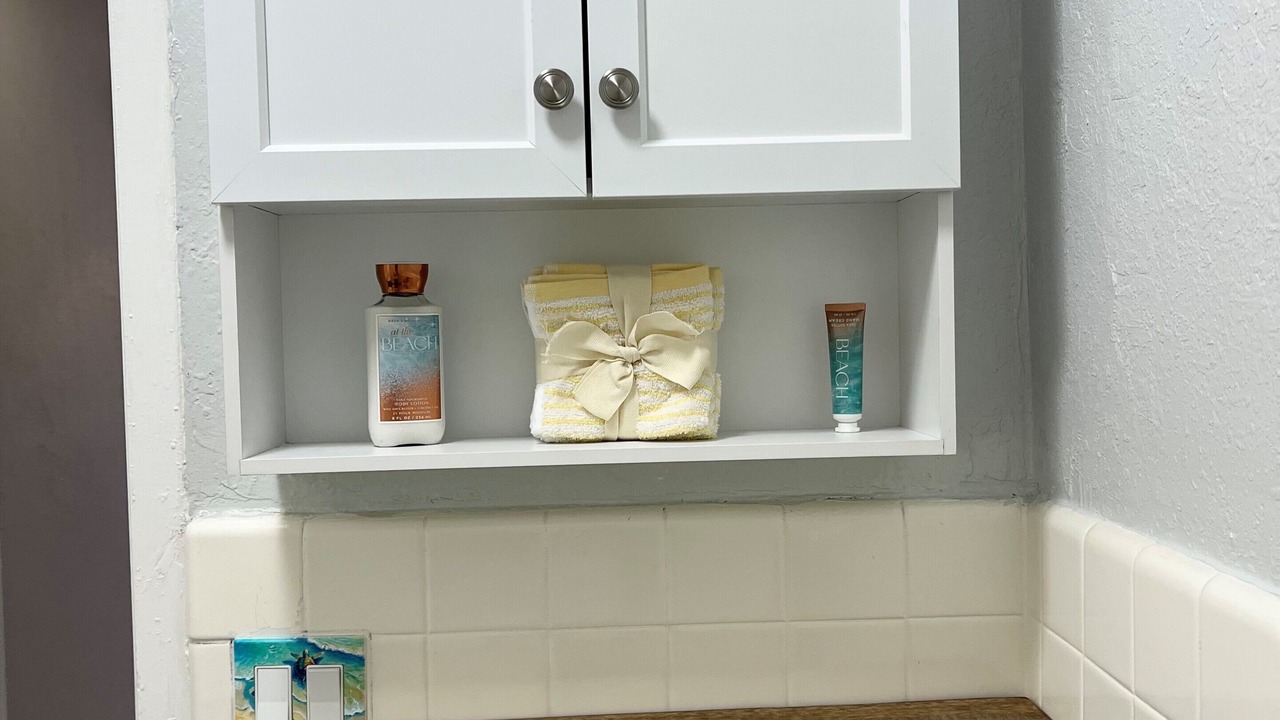 Photo of Bathroom in Pinellas Point