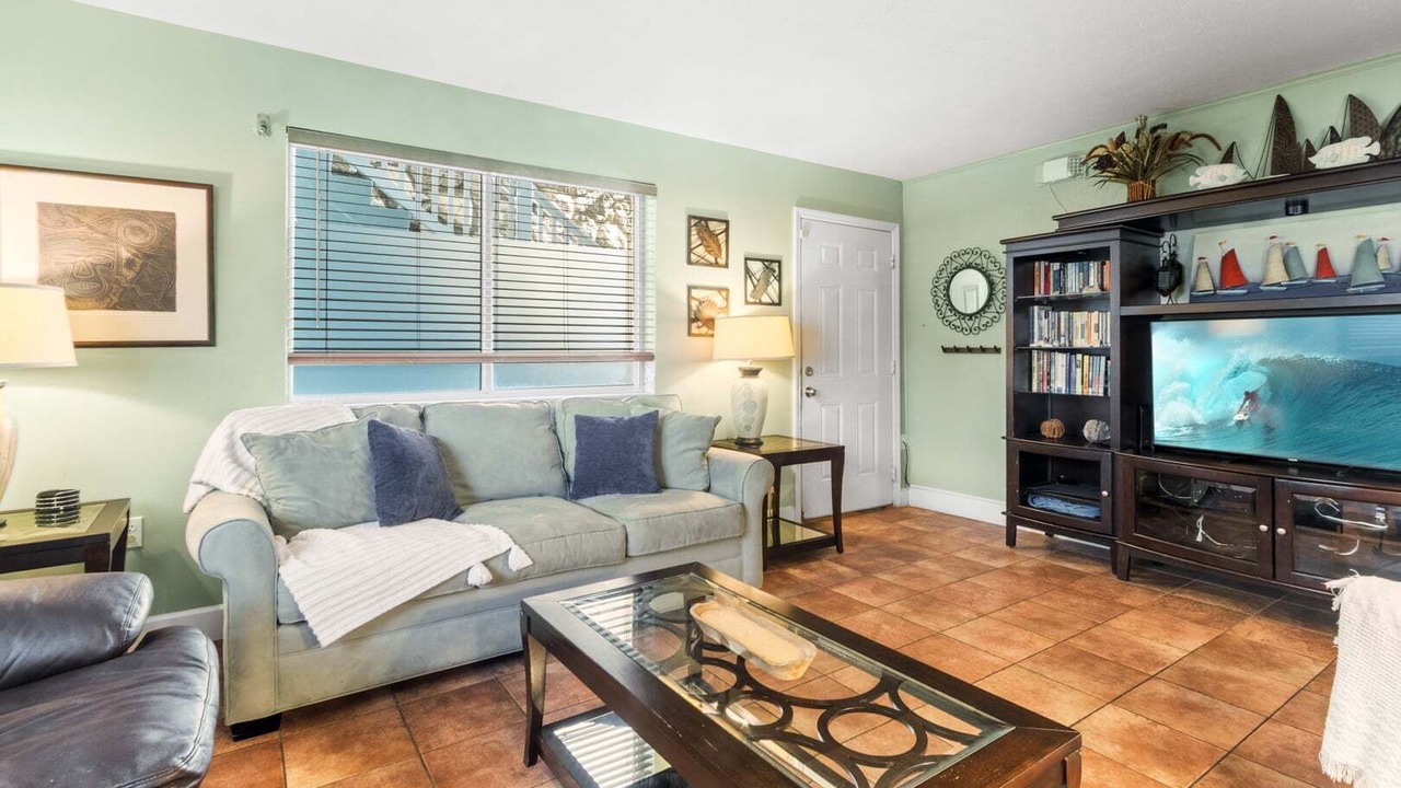 Photo of Bedroom in Crescent Beach