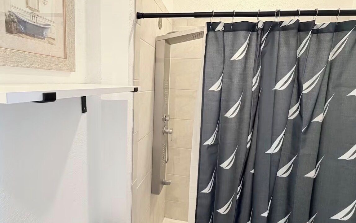 Photo of Bathroom in Florida City