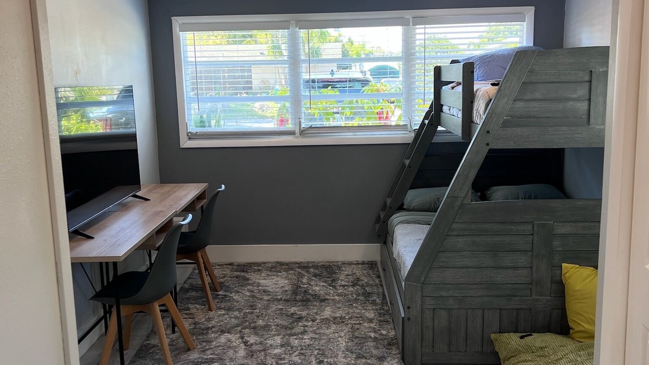 Photo of Bedroom in South Gate Ridge