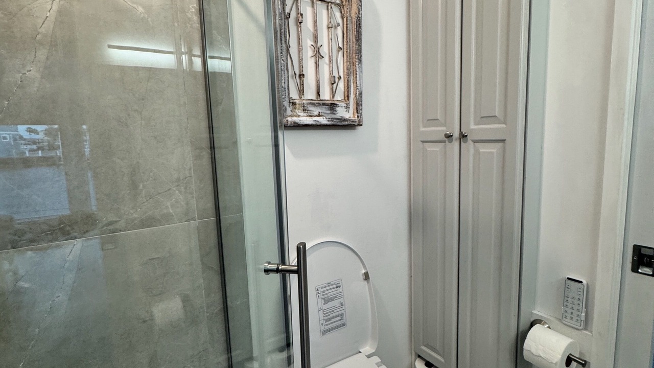 Photo of Bathroom in Hutchinson Island South