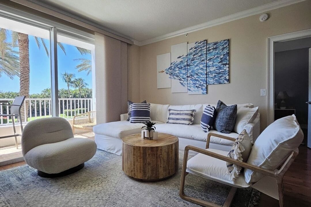 Photo of Bedroom in East Ocean Ave