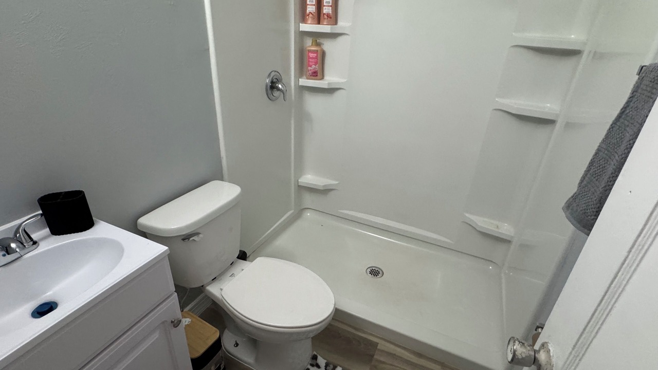 Photo of Bathroom in Clewiston
