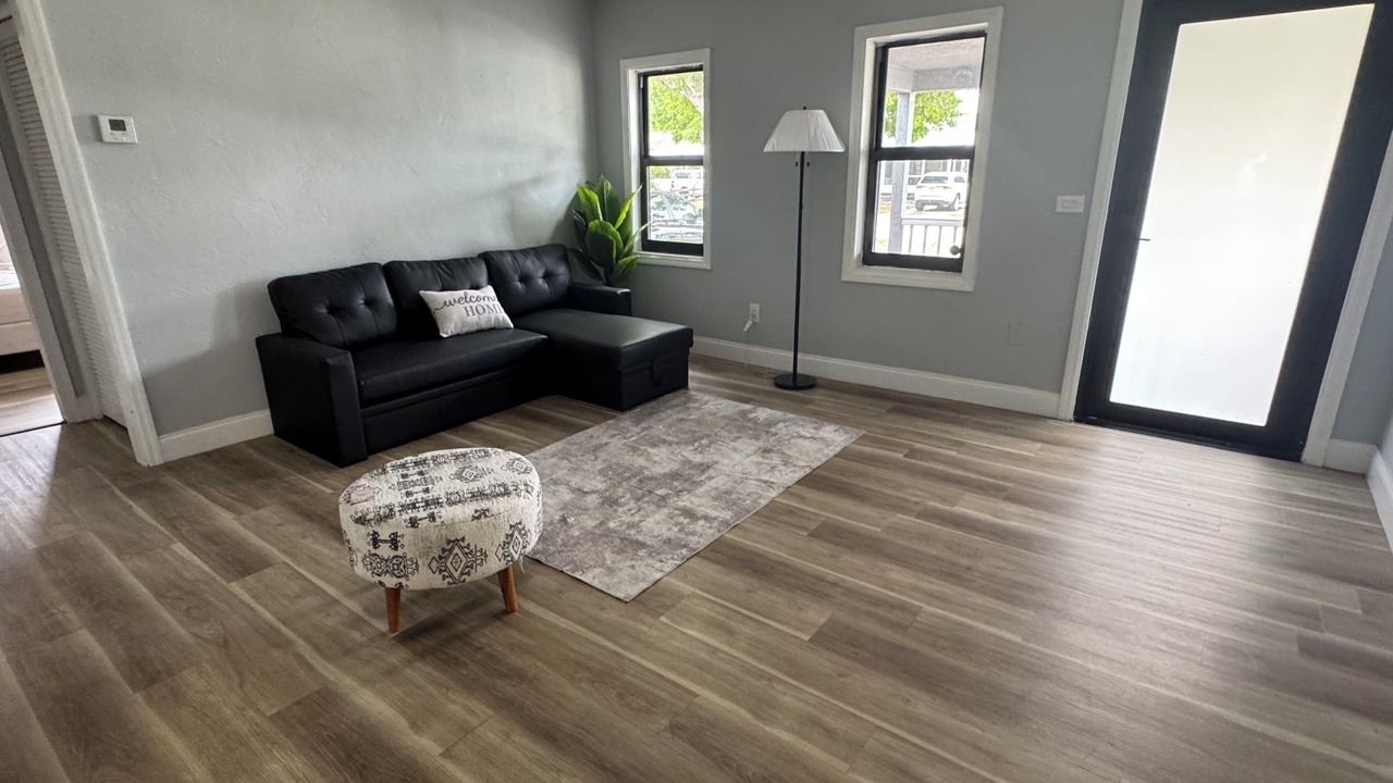 Photo of Livingroom in Clewiston