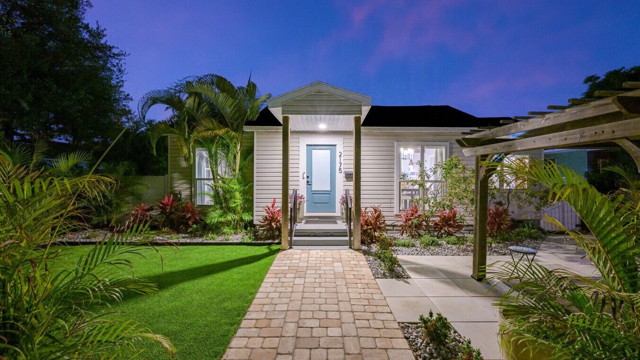 Photo of Outdoor in St. Petersburg - Clearwater