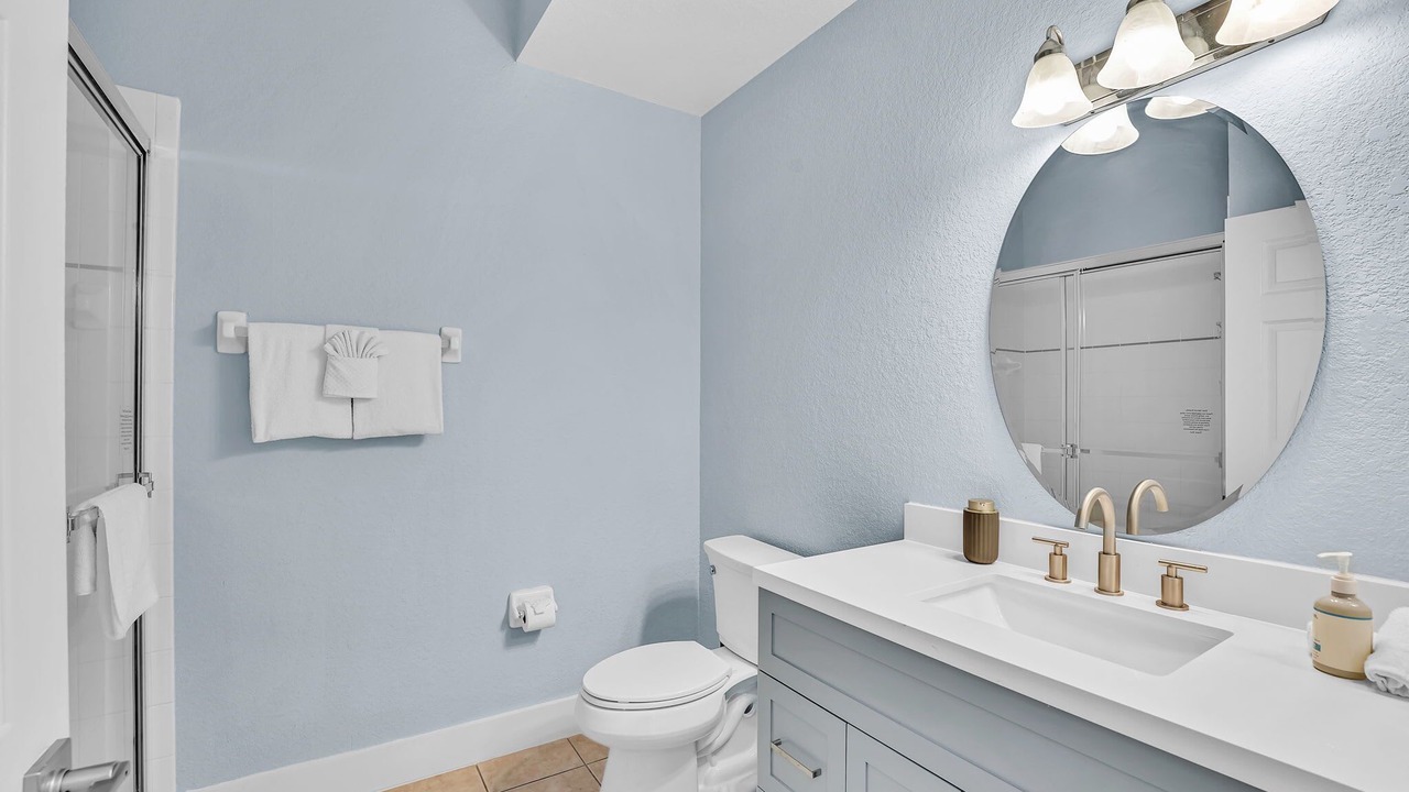 Photo of Bathroom in Bahama Bay