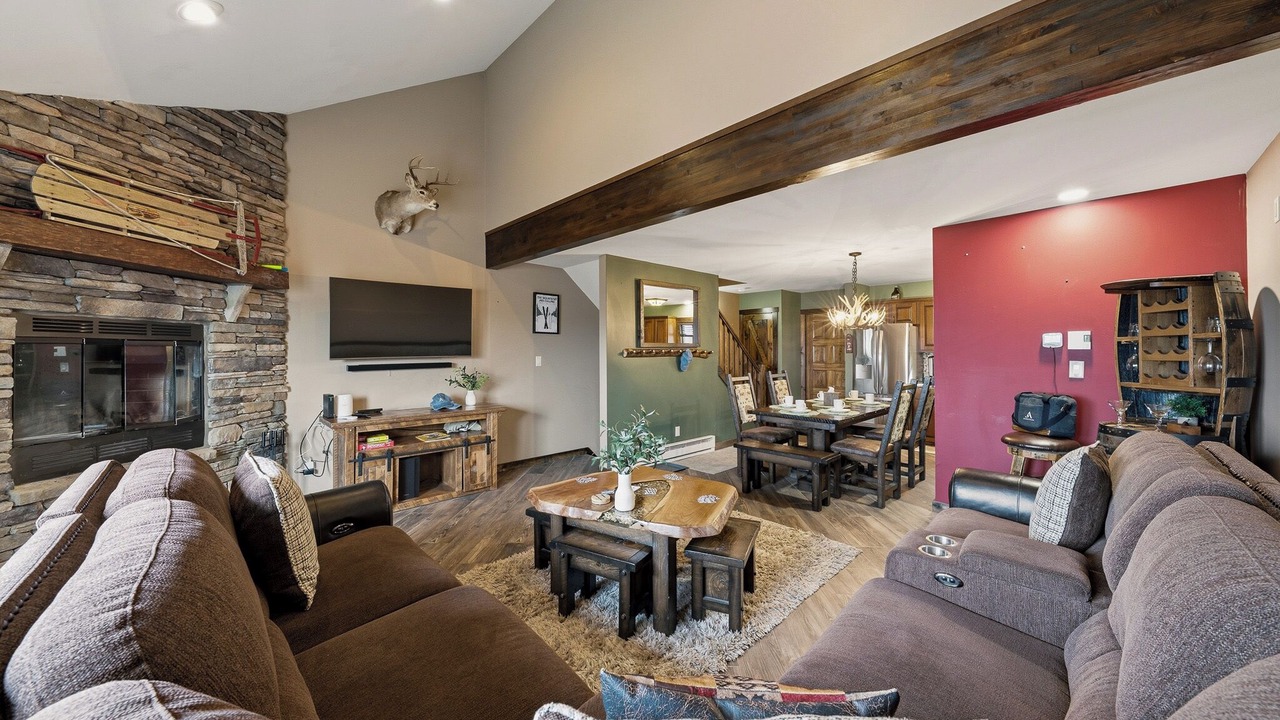 Photo of Livingroom in Village at Camelback