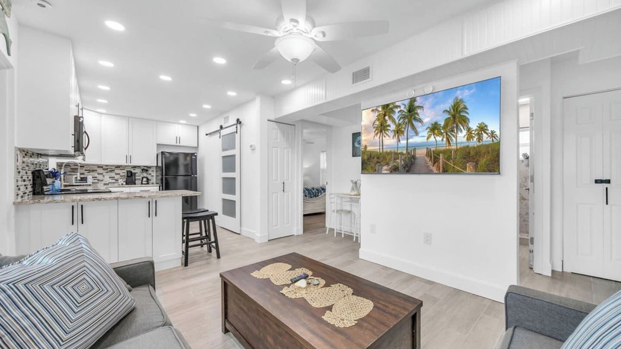 Photo of Livingroom in Varnum Park