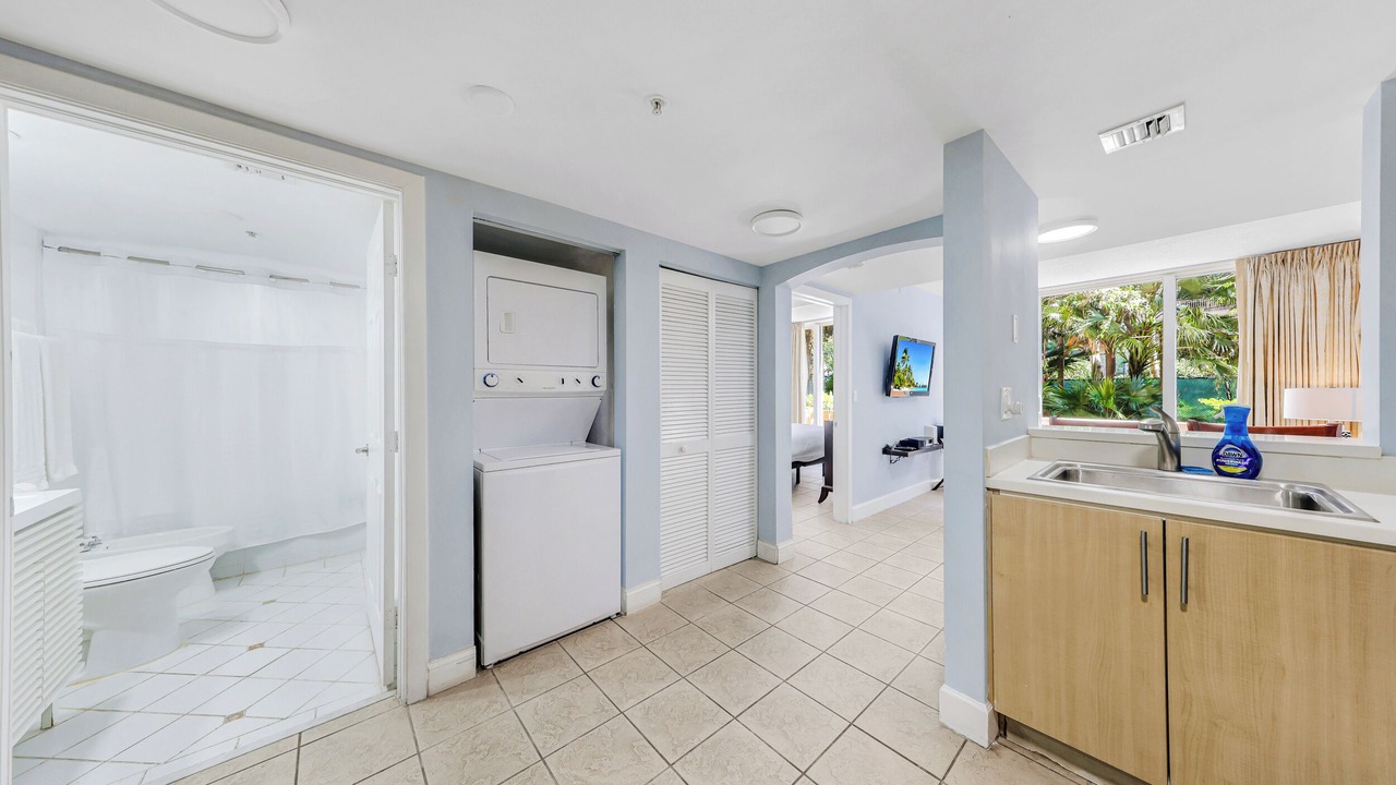 Photo of Bathroom in Coconut Grove