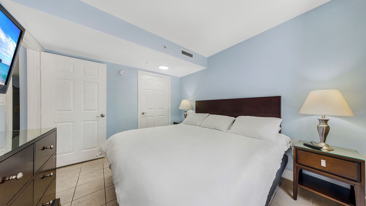 Photo of Bedroom in Coconut Grove