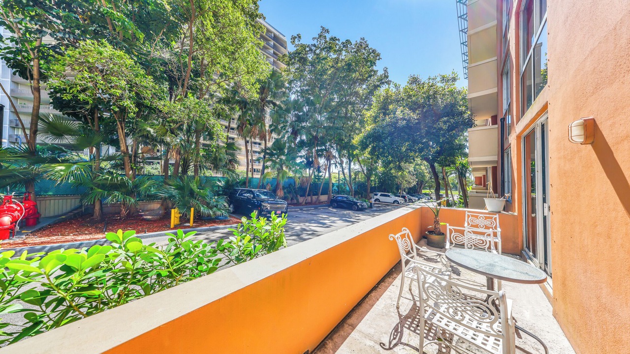 Photo of Outdoor in Coconut Grove
