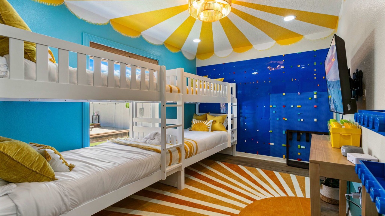 Photo of Bedroom in Trailer Estates