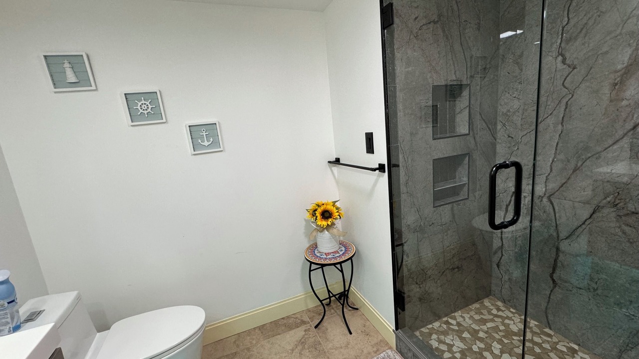Photo of Bathroom in Lake Magdalene