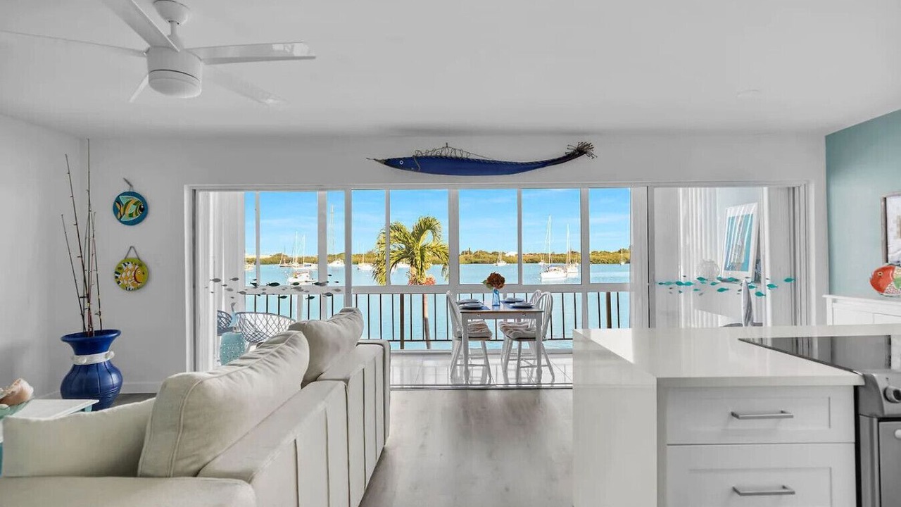 Photo of Livingroom in Marathon