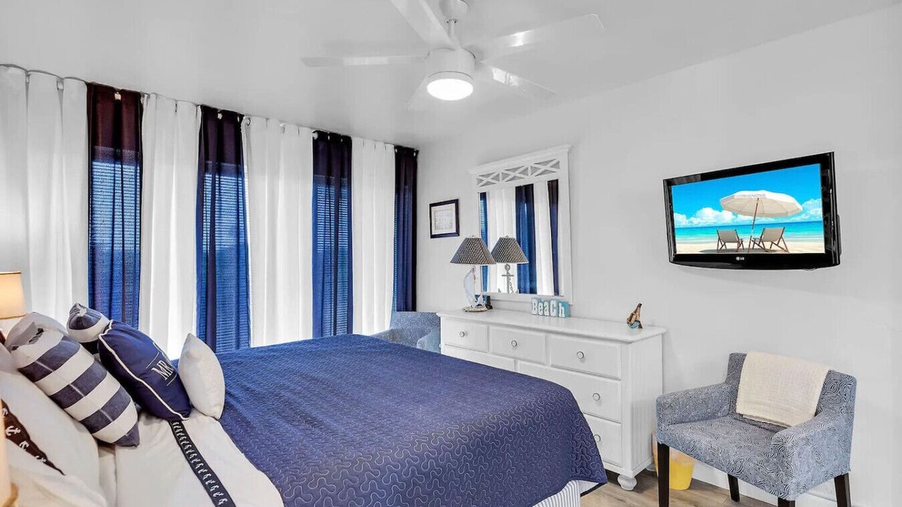 Photo of Bedroom in Marathon