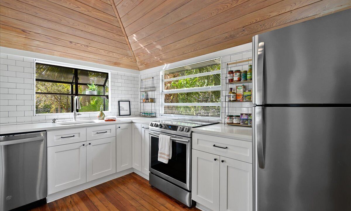 Photo of Kitchen in Northwood Shores