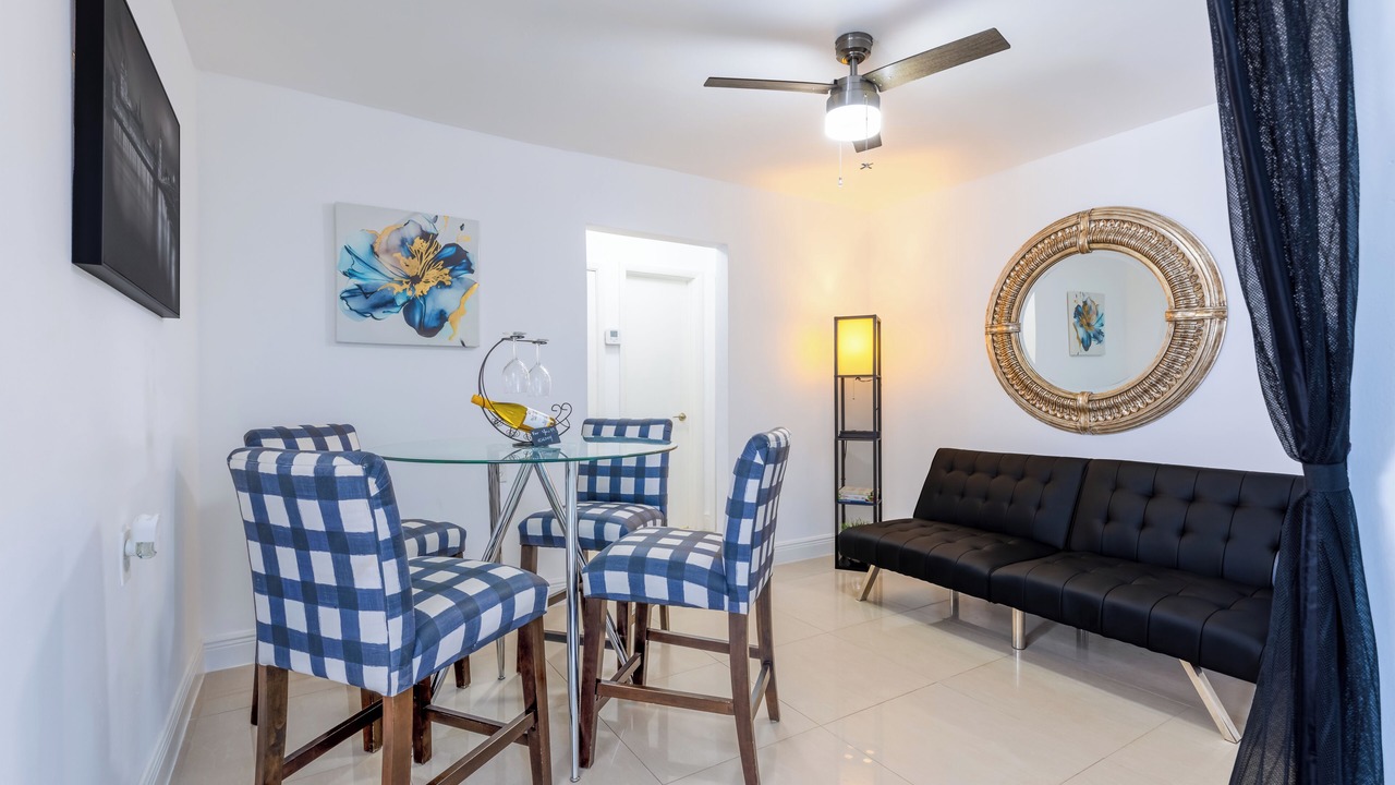 Photo of Livingroom in Flamingo Parks