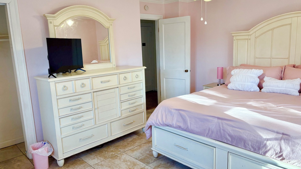Photo of Bedroom in Whitfield