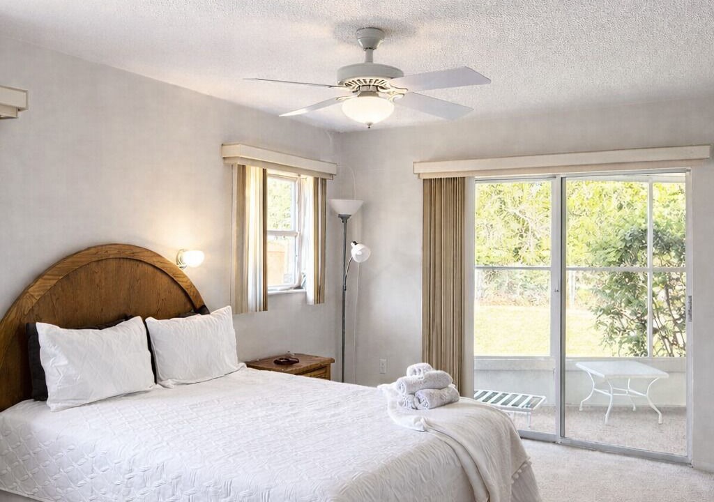 Photo of Bedroom in Trailer Estates