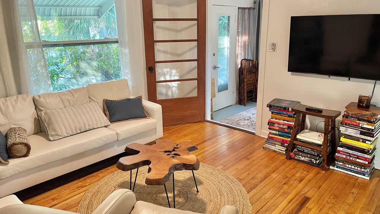 Photo of Livingroom in Gulfport