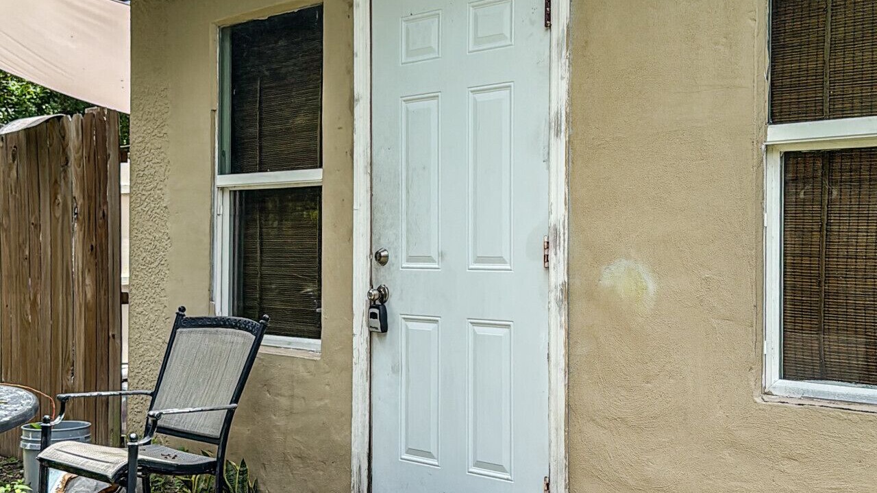 Photo of Patio Balcony in Lehigh Acres