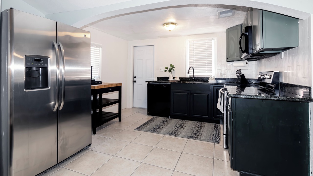 Photo of Kitchen in United Central