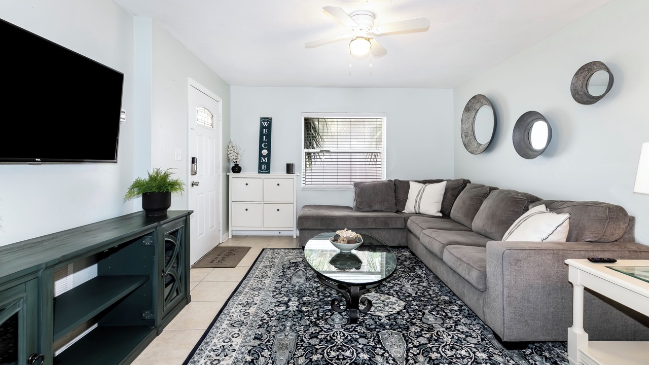 Photo of Livingroom in United Central
