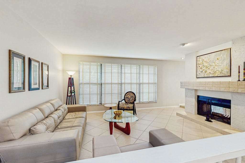 Photo of Livingroom in Biggar