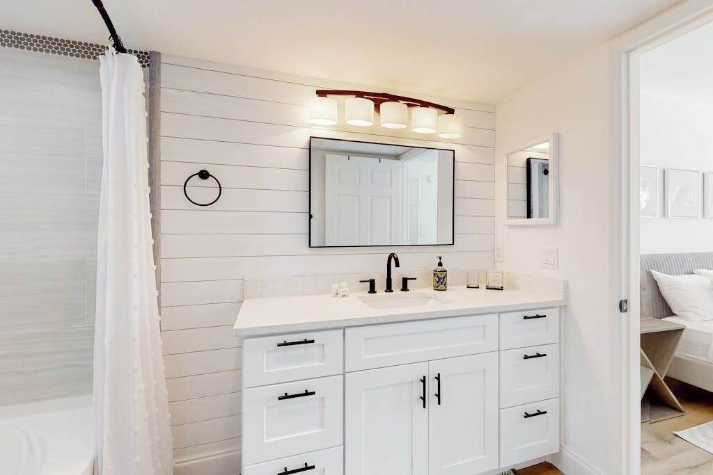 Photo of Bathroom in Winkler